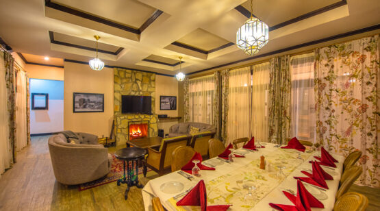 5 volcanoese hotel 4