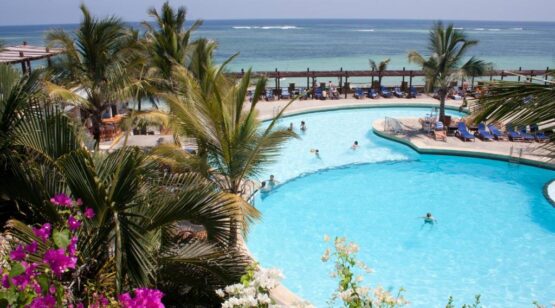 Leopard Beach Resort and Spa 2