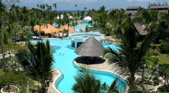 Southern Palms Beach Resort 1