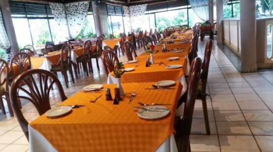 Travellers Beach Hotel 5